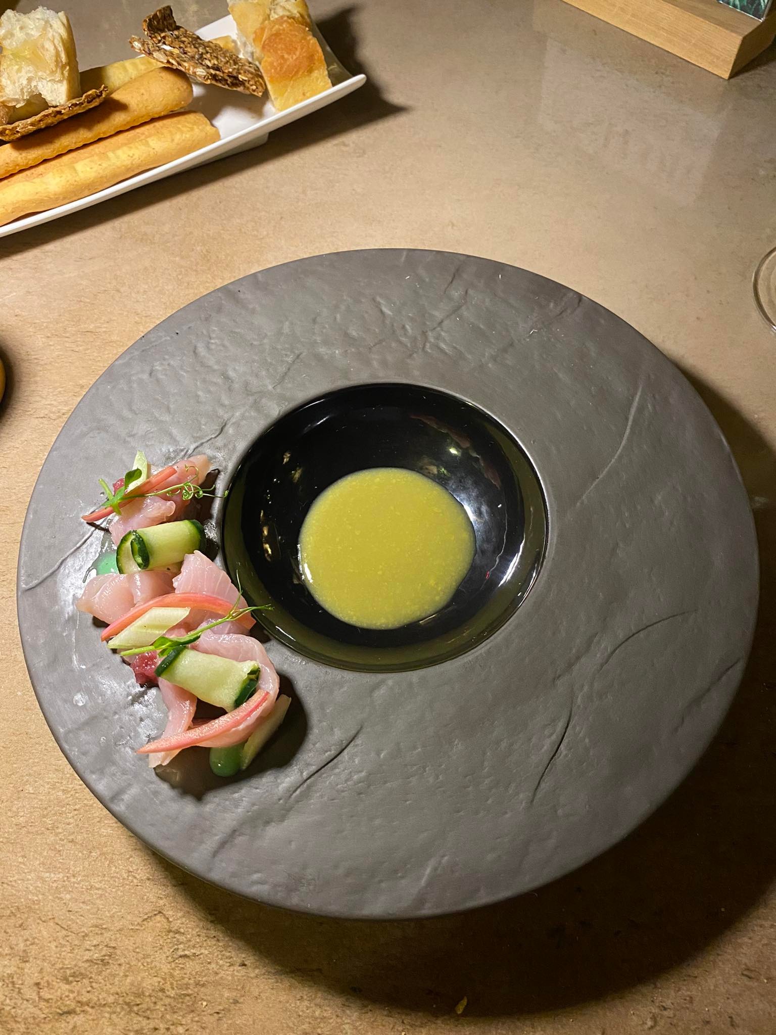 CRUDO DI RICCIOLA