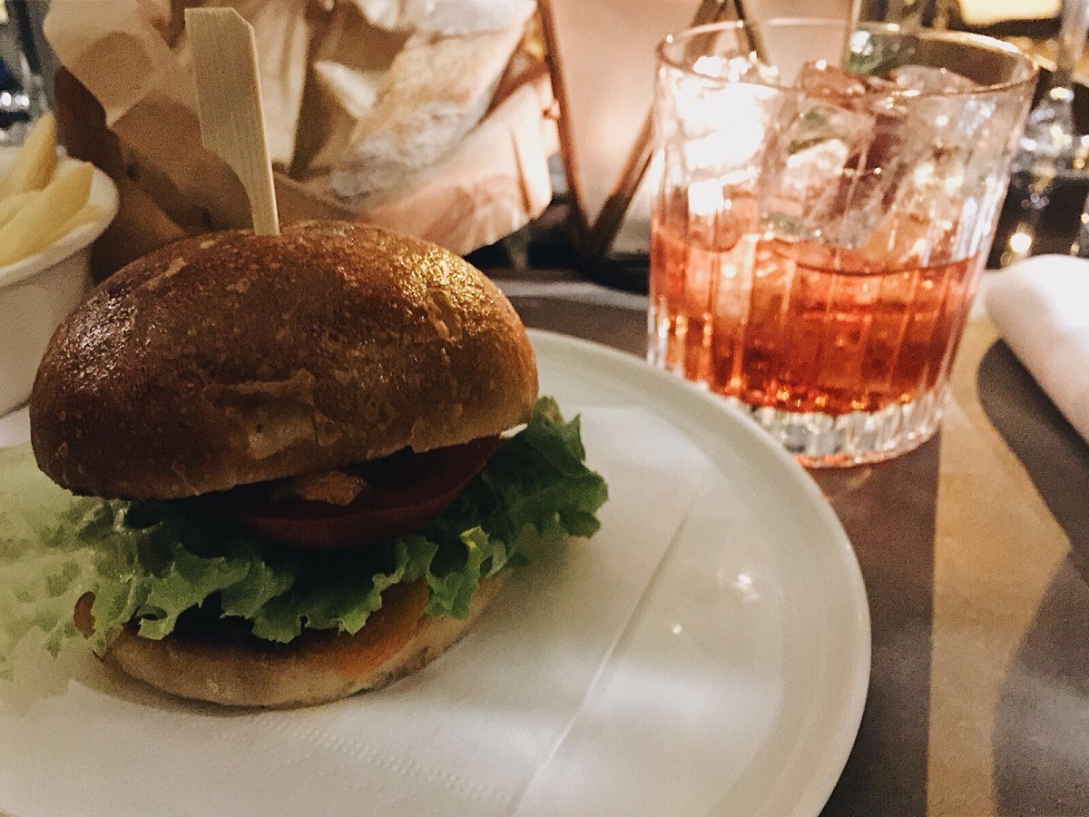 burger e cocktail