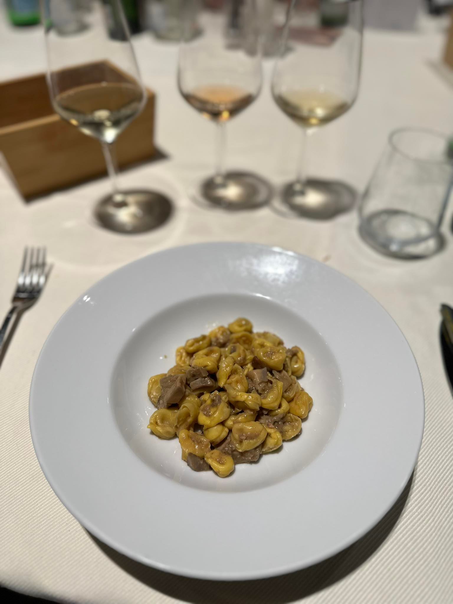 luna rossa tortellini