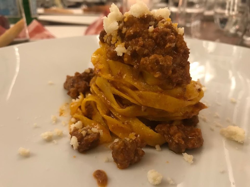 tagliatella al ragù l