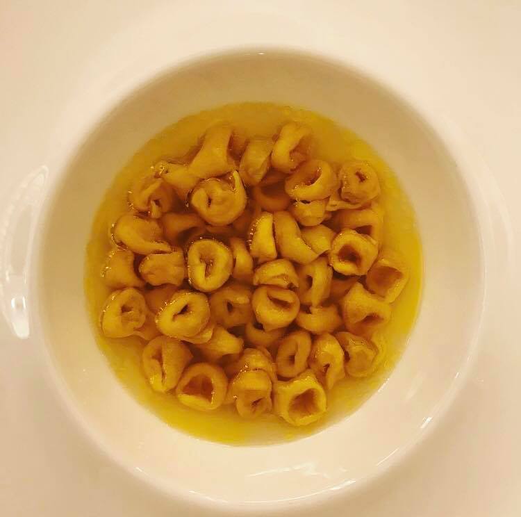 tortellino in brodo l