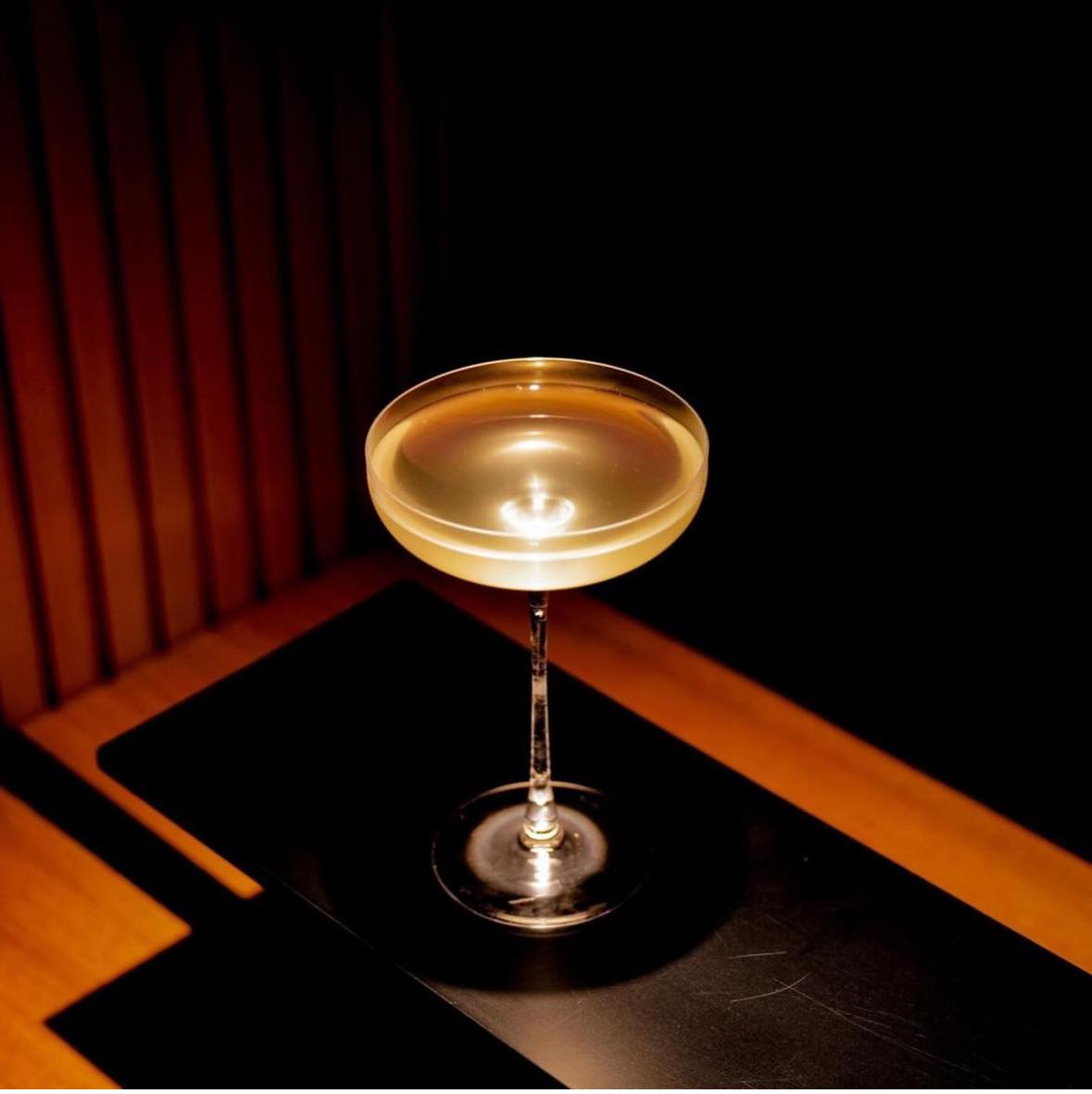 IZ COCKTAIL