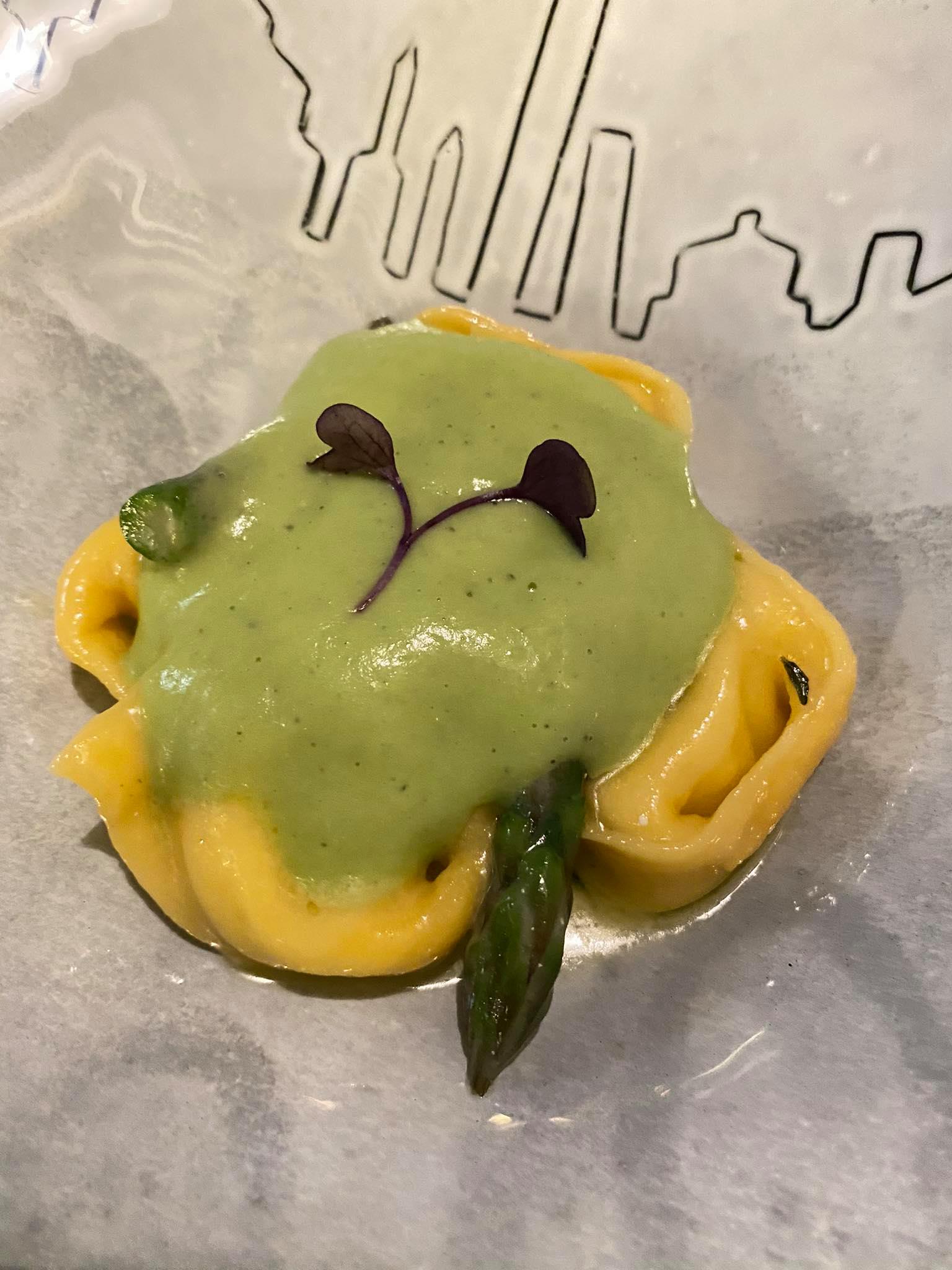 tortellone