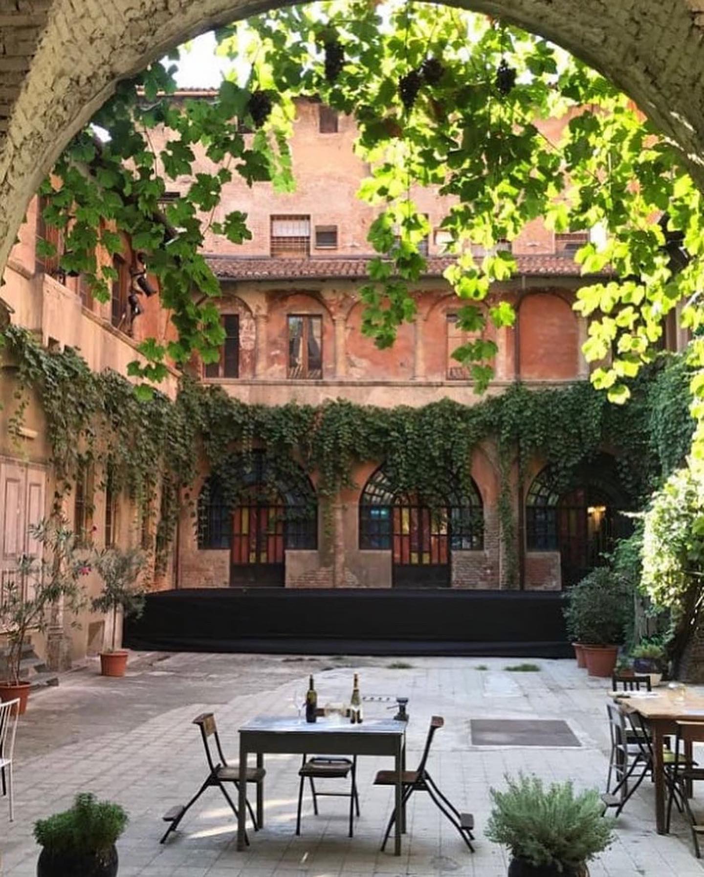 bologna estate cantinella