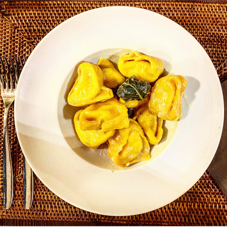 tortelloni burro salvia